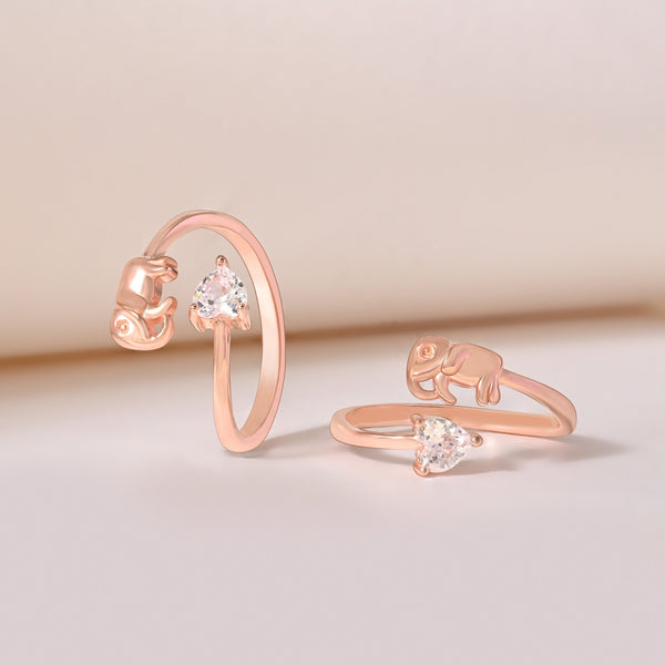 Elephant Embrace Toe Ring